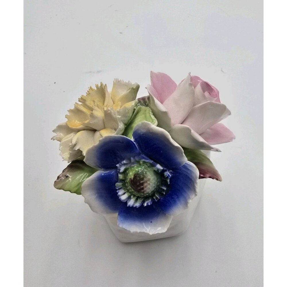 Royal Stratford Bone China Floral Bouquet Figurine Staffordshire England